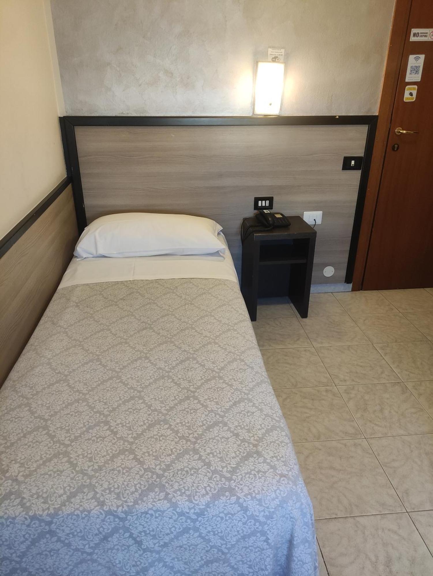 Hotel Salus Milaan Buitenkant foto