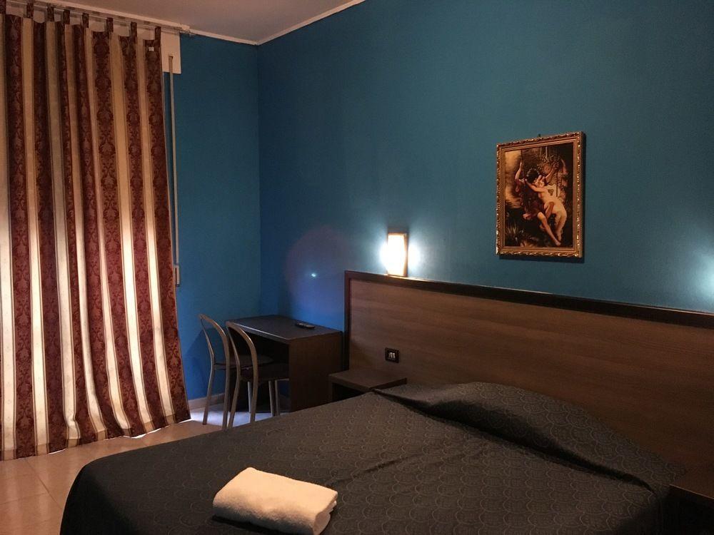 Hotel Salus Milaan Buitenkant foto