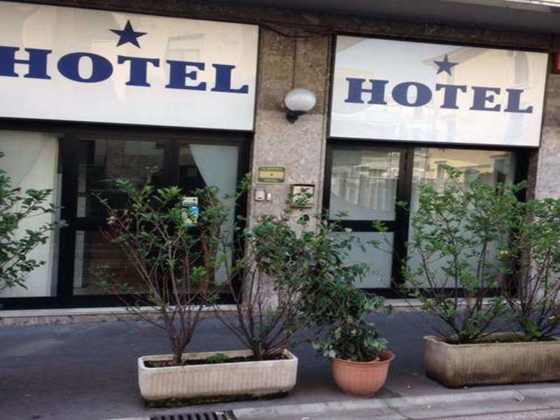 Hotel Salus Milaan Buitenkant foto